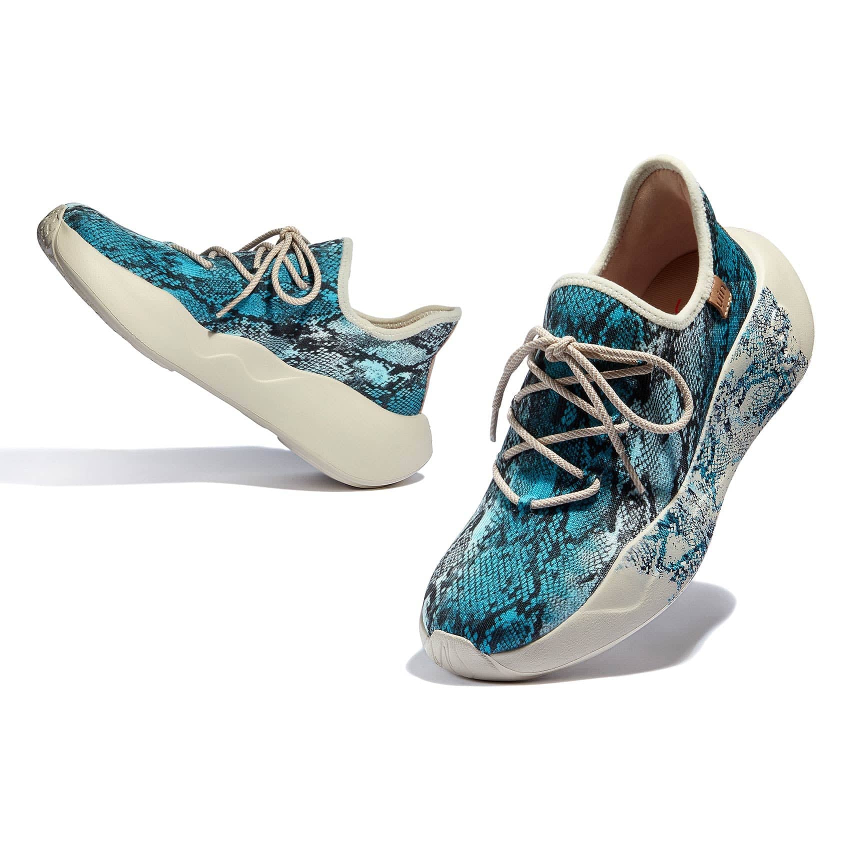 Blue Scale San Sebastian II Women 6 Blue Scale San Sebastian II Women